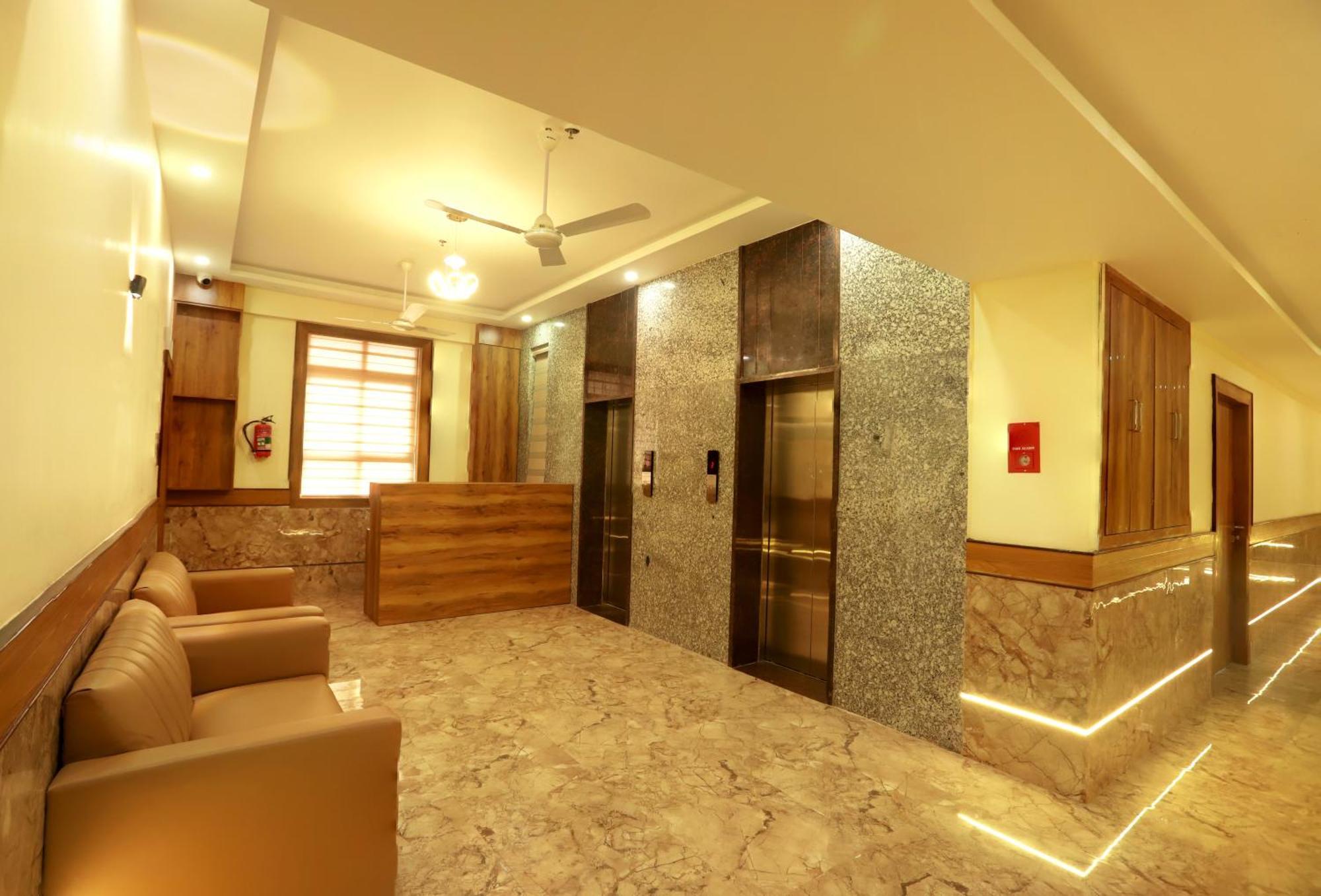 Hotel Bkc Minerva, Near Us Consulate Bombay Extérieur photo
